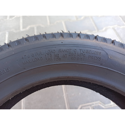 Покришка на скутер 3.00-10 безкамерна COMPASS 