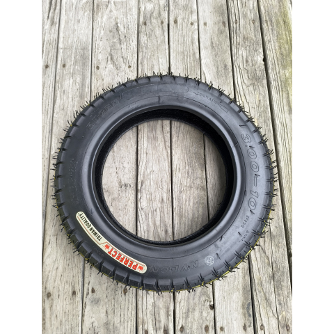 Резина 3.00-10 безкамерка на скутер Хонда дио Ямаха Тайвань SC-124  