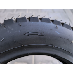 Шина 3.50-10 на скутер безкамерка шипована