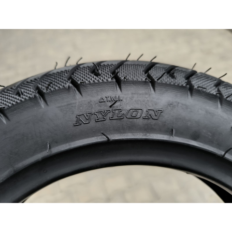 Шина 3.00-10 (80/90-10) безкамерка до скутера фірми Sosoon TL трасова