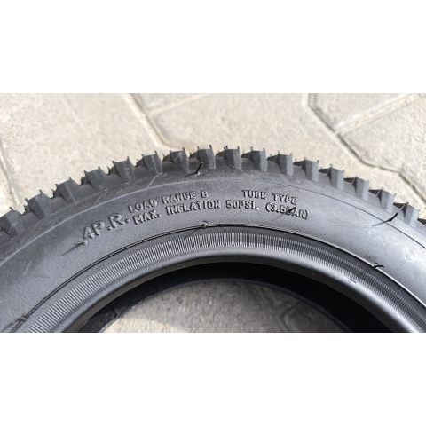 Покришка 3.00-8 фірми Sosoon до скутера/тачки