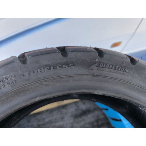 Шина для скутера 120.70-12 безкамерка Індонезія SB-117 