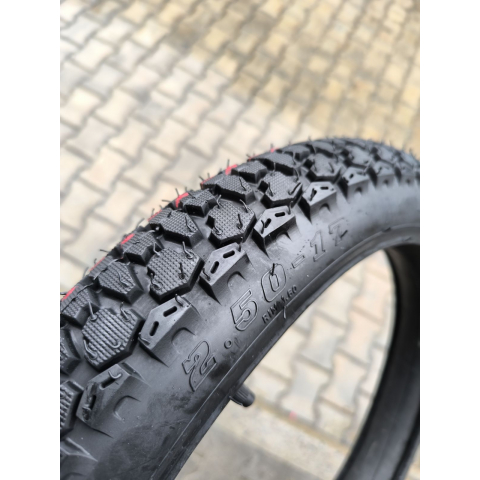 Покришка 2.50-17 з камерою Тайвань SC-335 шипована на мотоцикл Альфа Дельта