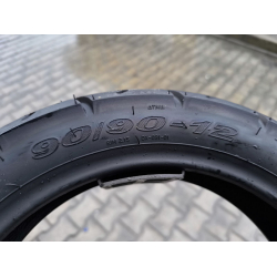 Покришка 90.90-12 безкамерка на скутер Траса OCST