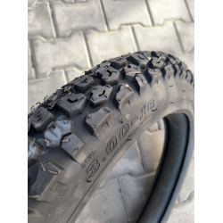 Покришка 3.00-18 з камерою до мотоцикла Минск шипована SF-253 Enduro