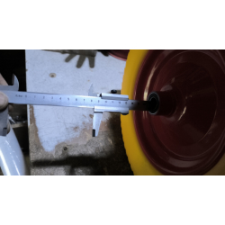 Колесо в зборі 4.80/4.00-8 на тачку з пінополіуретану під вісь 16 мм