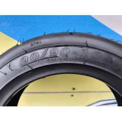 Шина 90.90-10 безкамерка на скутер PF-152 PROFESSIONAL Тайвань