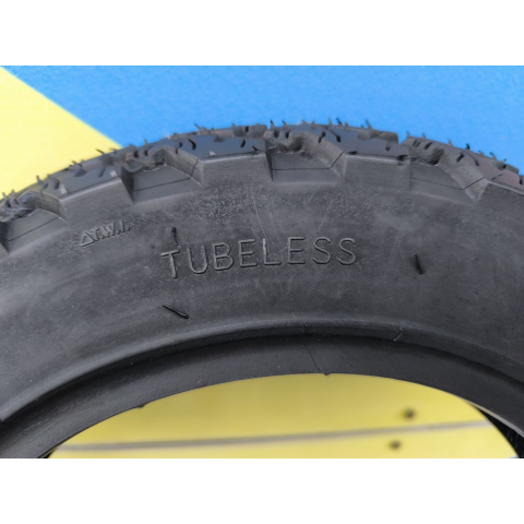 Шина на скутер 3.00-10 безкамерка Всюдихід RS-511