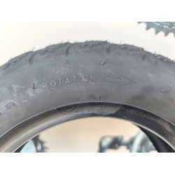 Покришка 3.00-8 на скутер H-651 трасова безкамерка 