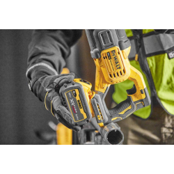 Пила шаблонна акумуляторна DeWALT DCS386T1