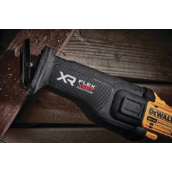 Пила шаблонна акумуляторна DeWALT DCS386T1